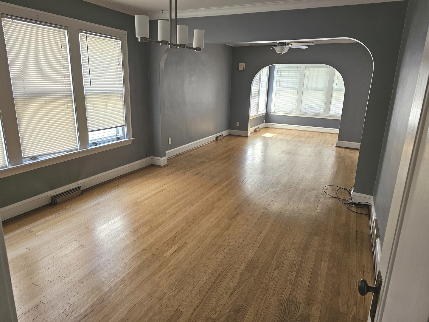 5445 N MAGNET Avenue, Chicago, IL