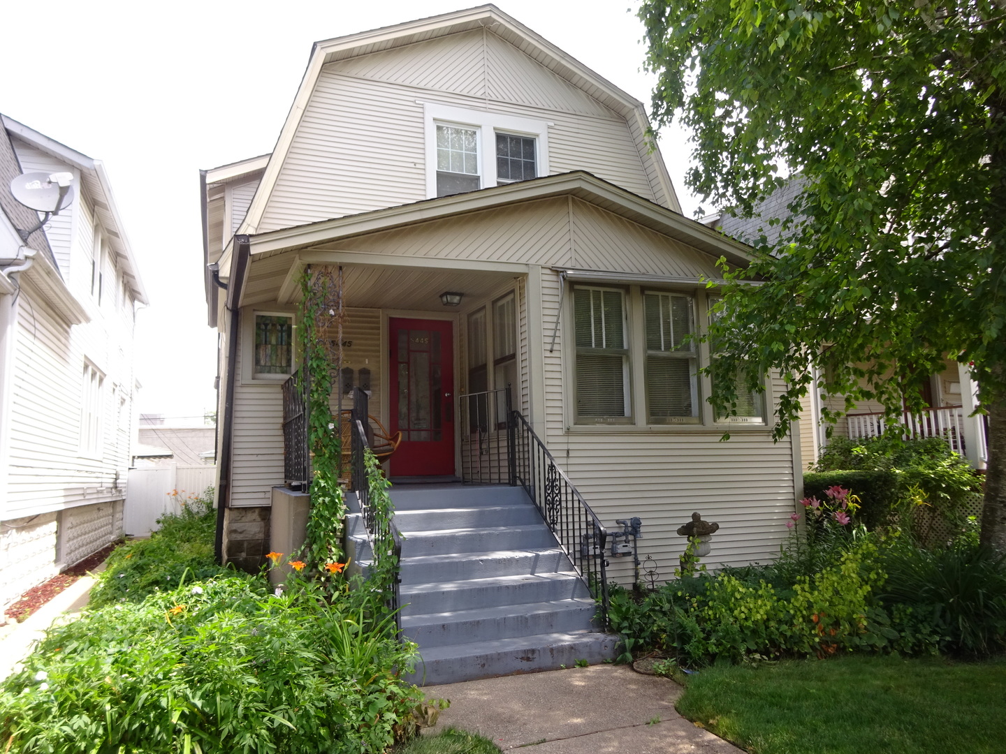 5445 N MAGNET Avenue, Chicago, IL