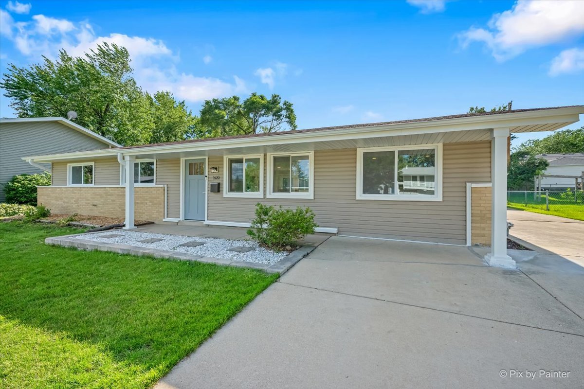 1420 Cooper Road, Hoffman Estates, IL