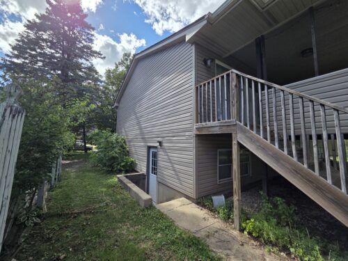 1238-1240 Thomas Drive, Woodstock, IL