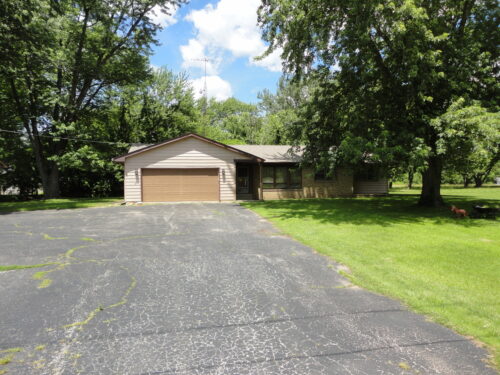 360 S Washington Street, Braidwood, IL