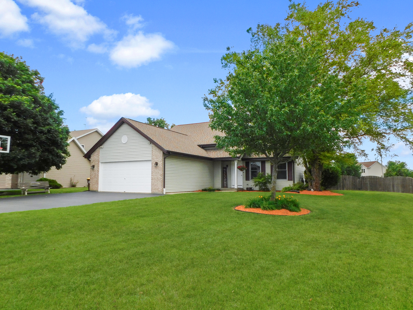 1633 Wildwind Court, Rockton, IL