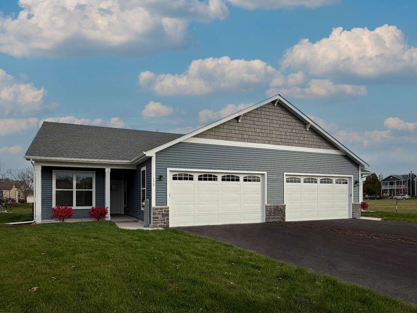 162 S Llanos Street, Cortland, IL