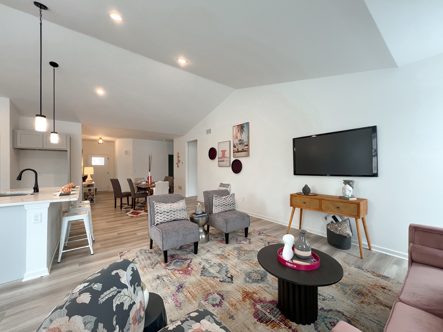 166 S Llanos Street, Cortland, IL