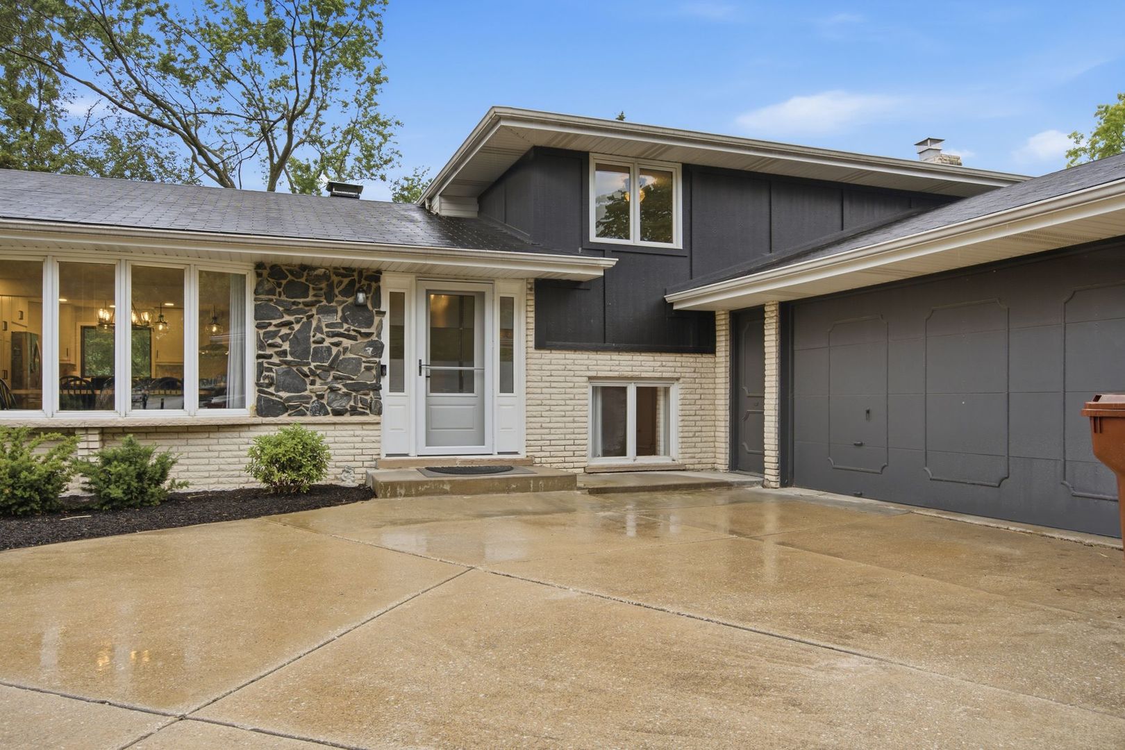 1314 Grandview Drive, New Lenox, IL