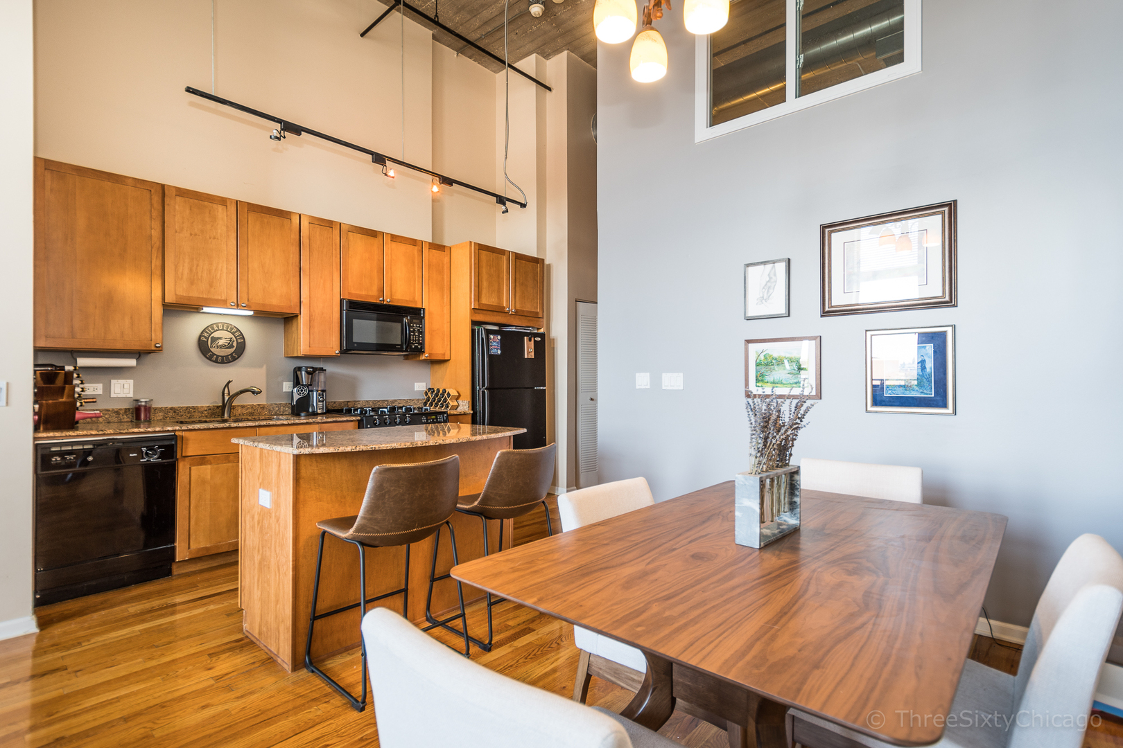 758 N Larrabee Street #410, Chicago, IL