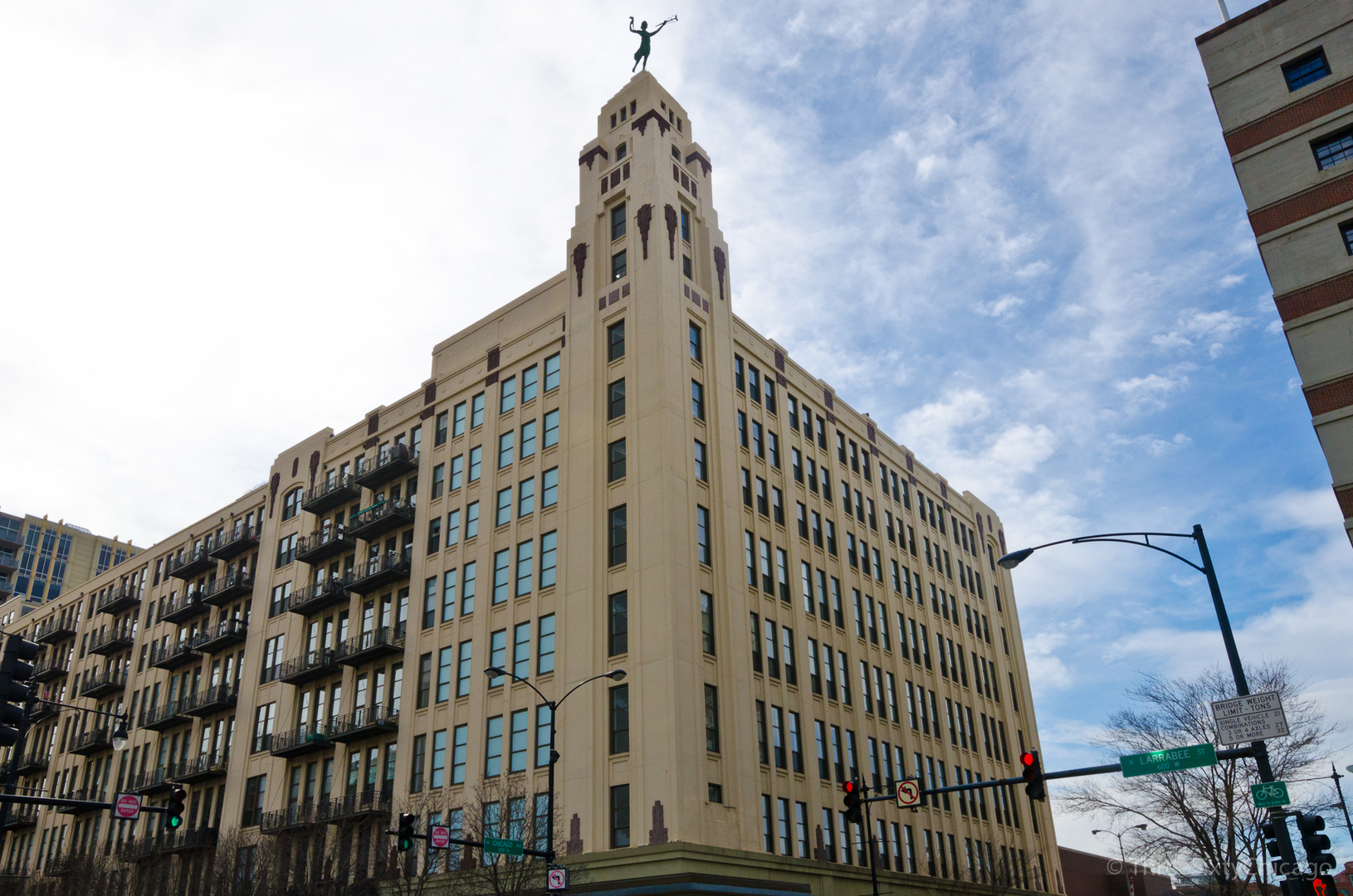 758 N Larrabee Street #410, Chicago, IL