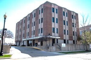 200 E Willow Avenue #203, Wheaton, IL