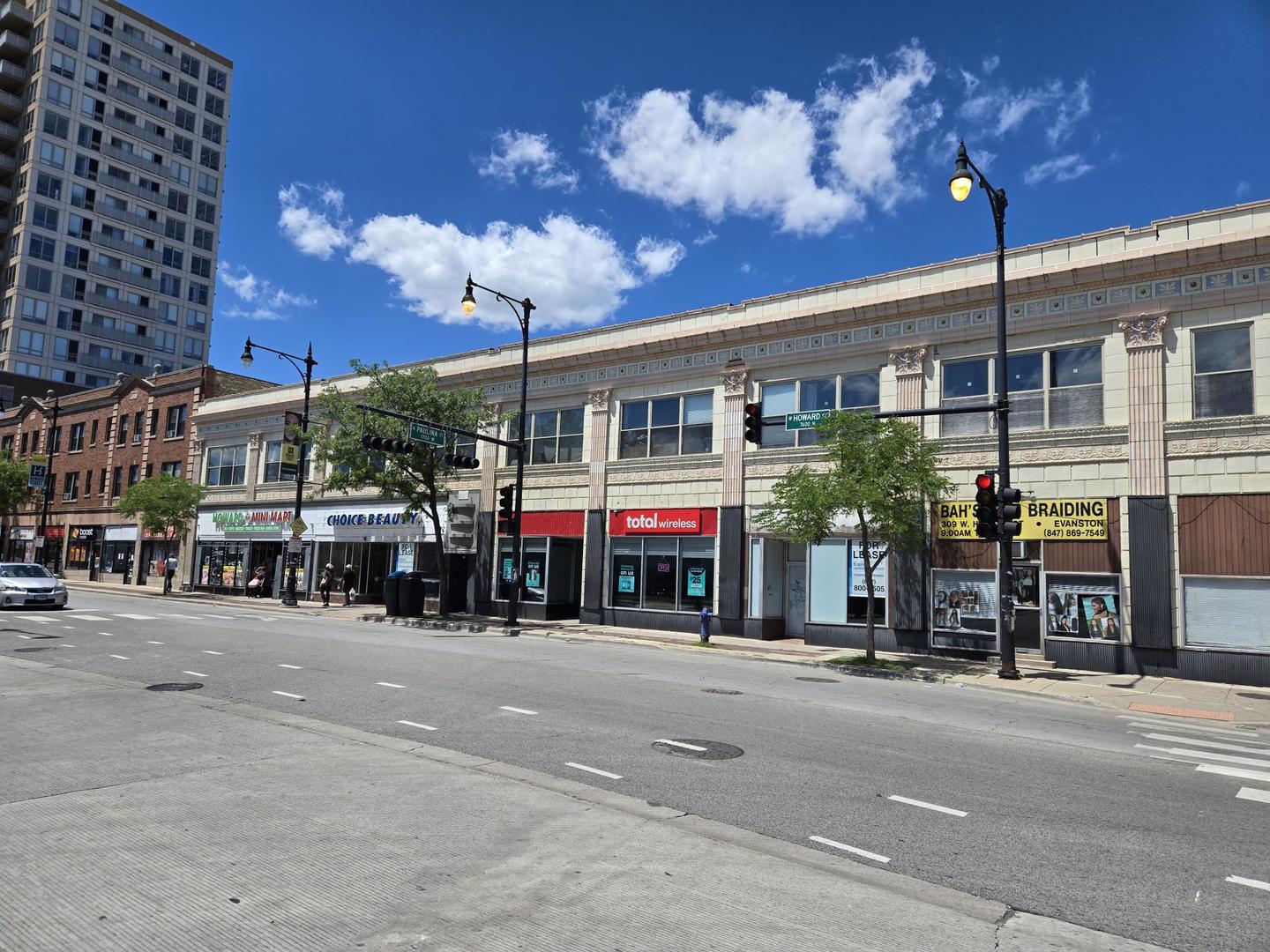 311 Howard Street, Evanston, IL